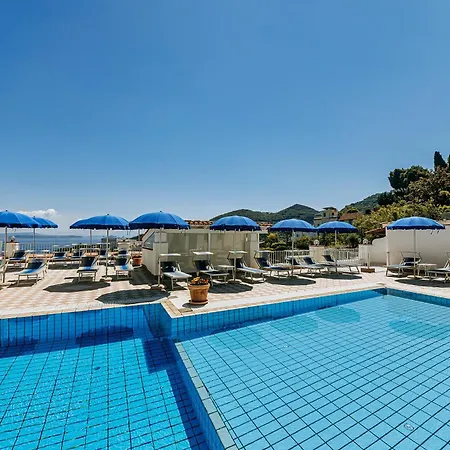 D'orta 3*